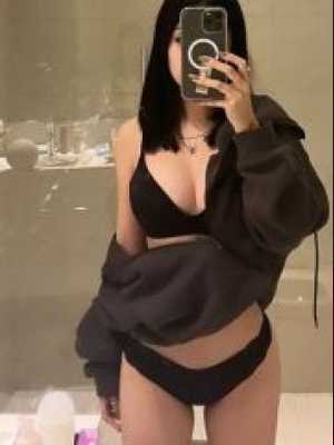 Позвоните проститутке, она ждет именно вас WhatsApp