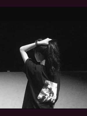 Позвоните проститутке, она ждет именно вас Наку