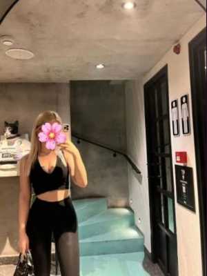 Позвоните проститутке, она ждет именно вас Одна.Боди+интим