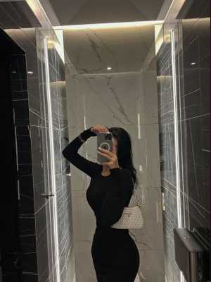 Позвоните проститутке, она ждет именно вас Алиса