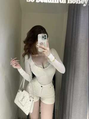 Позвоните проститутке, она ждет именно вас ⚡️massage⚡️girls