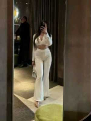 Позвоните проститутке, она ждет именно вас Анель( с подругой)