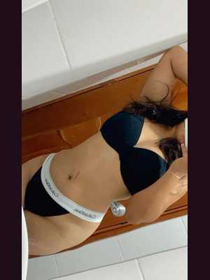 Позвоните проститутке, она ждет именно вас Нази