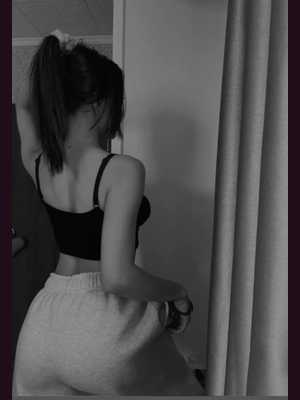 Позвоните проститутке, она ждет именно вас Рита