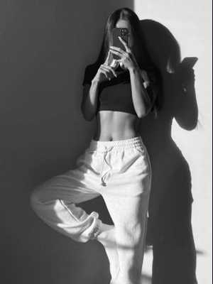 Позвоните проститутке, она ждет именно вас WhatsApp выезд фото 