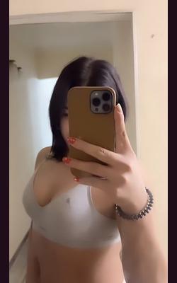 Трансгендер Айка проездом