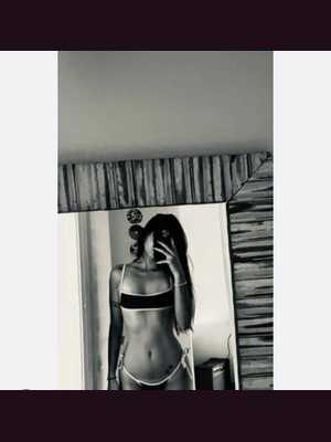 Позвоните проститутке, она ждет именно вас Айнура